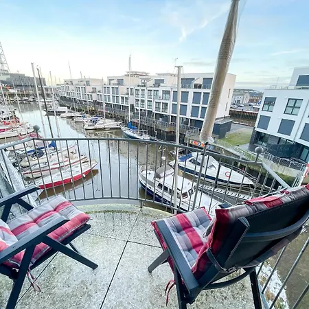 Marina Blick * Cuxhaven